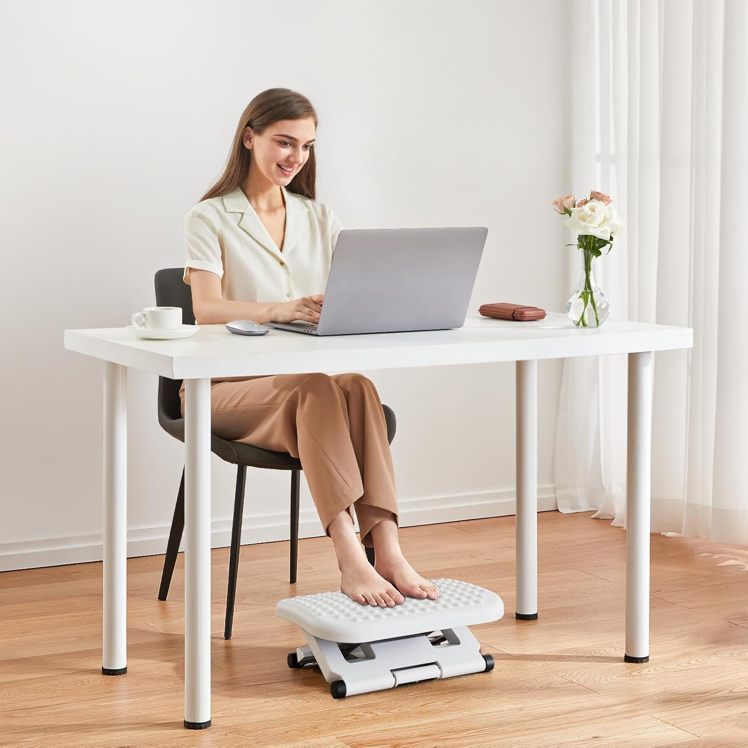 Minimalist White Workstation